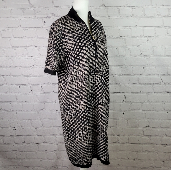 NWT CALVIN KLEIN Quarter Zip Patterned Sweater Dress - Picture 6 of 11